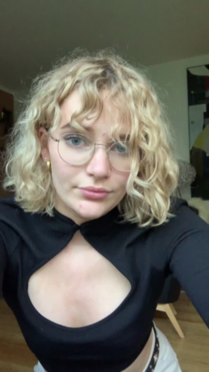 @anne.klara
