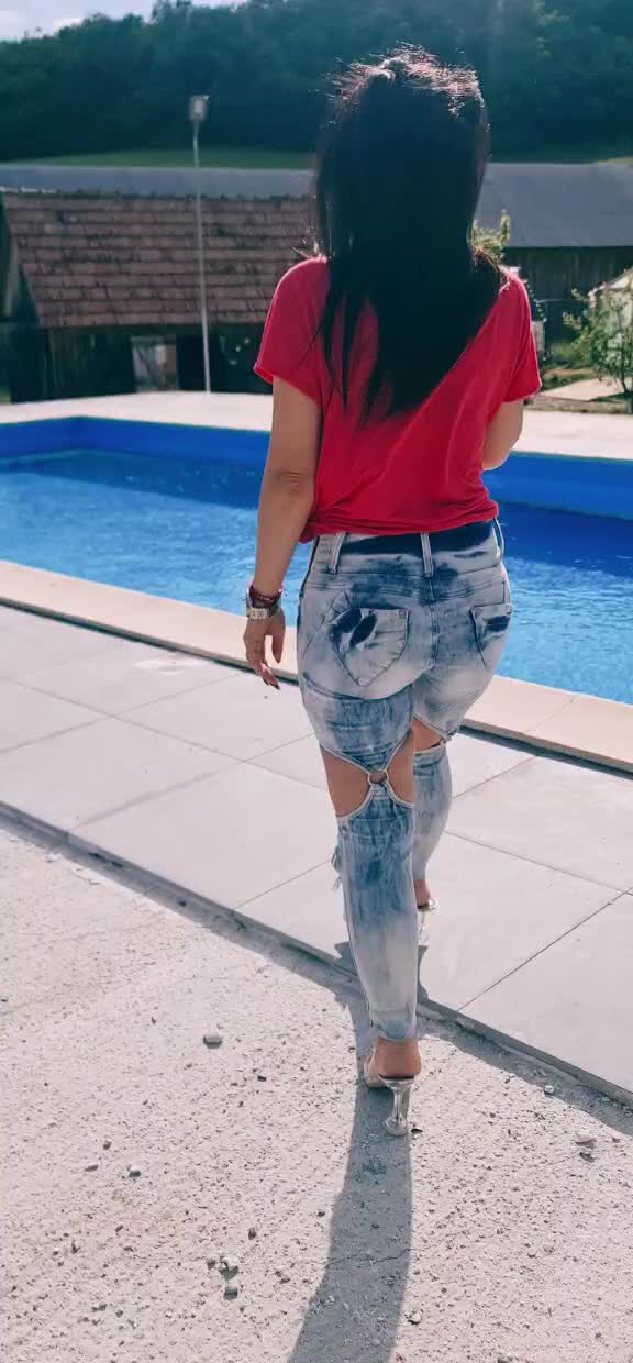 @Ayana