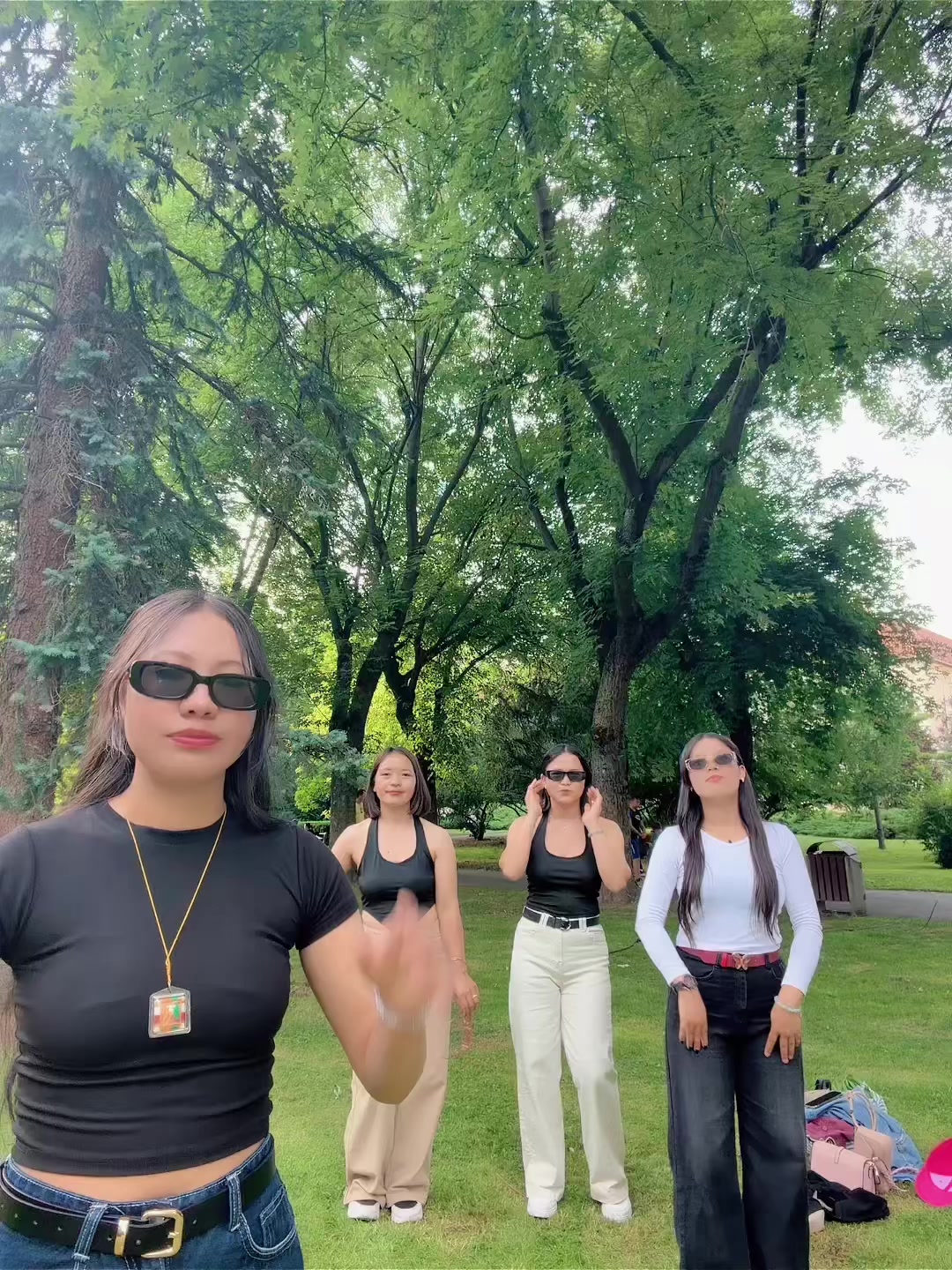 @काली_लामा🖤