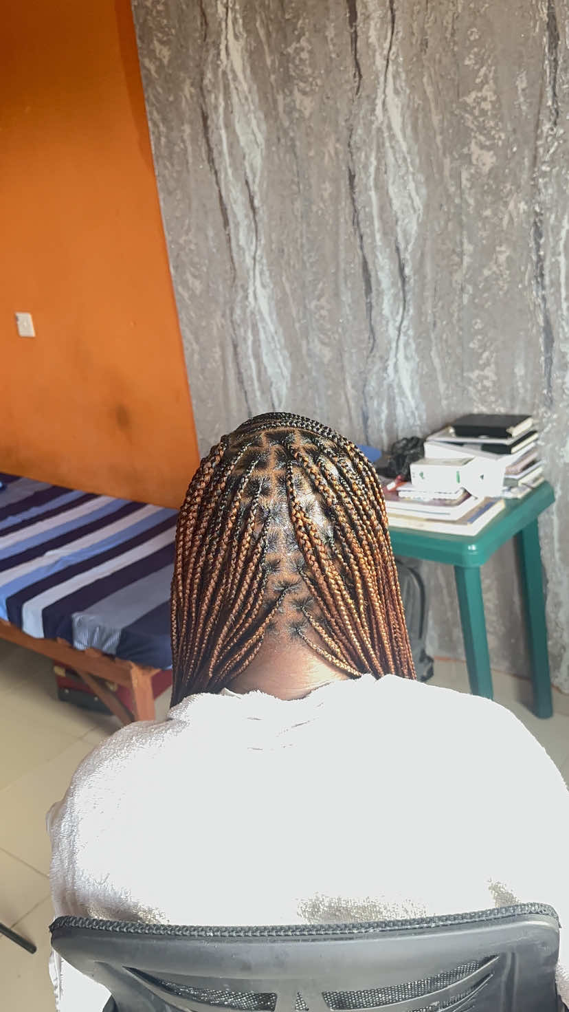 @Hairstylist in ILE-IFE / LAGOS