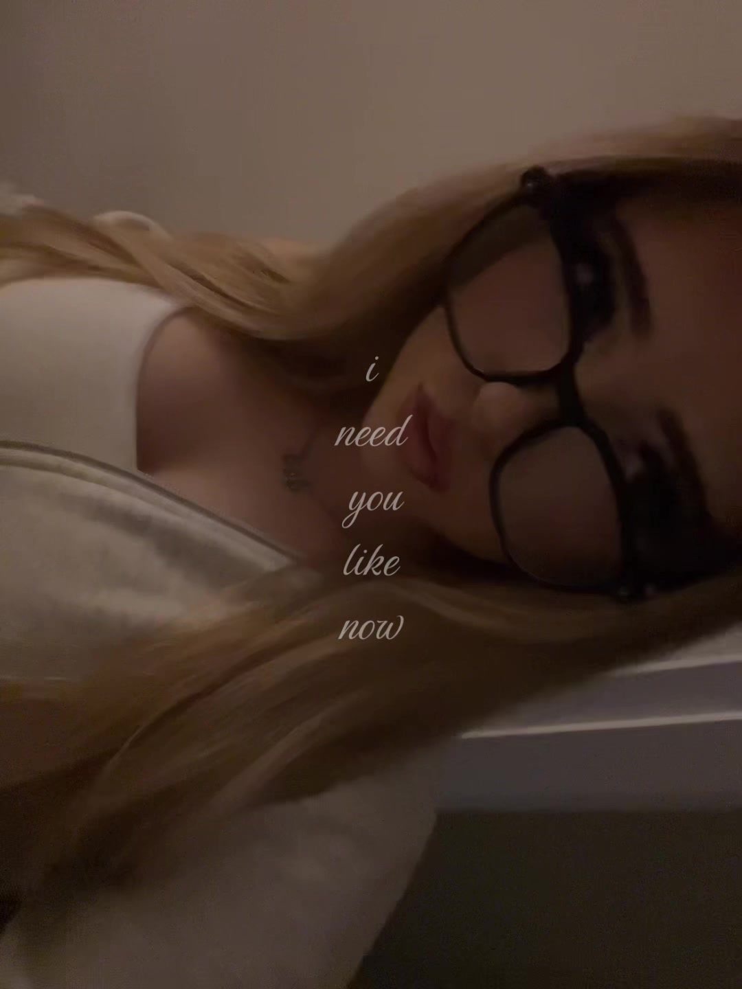 @️