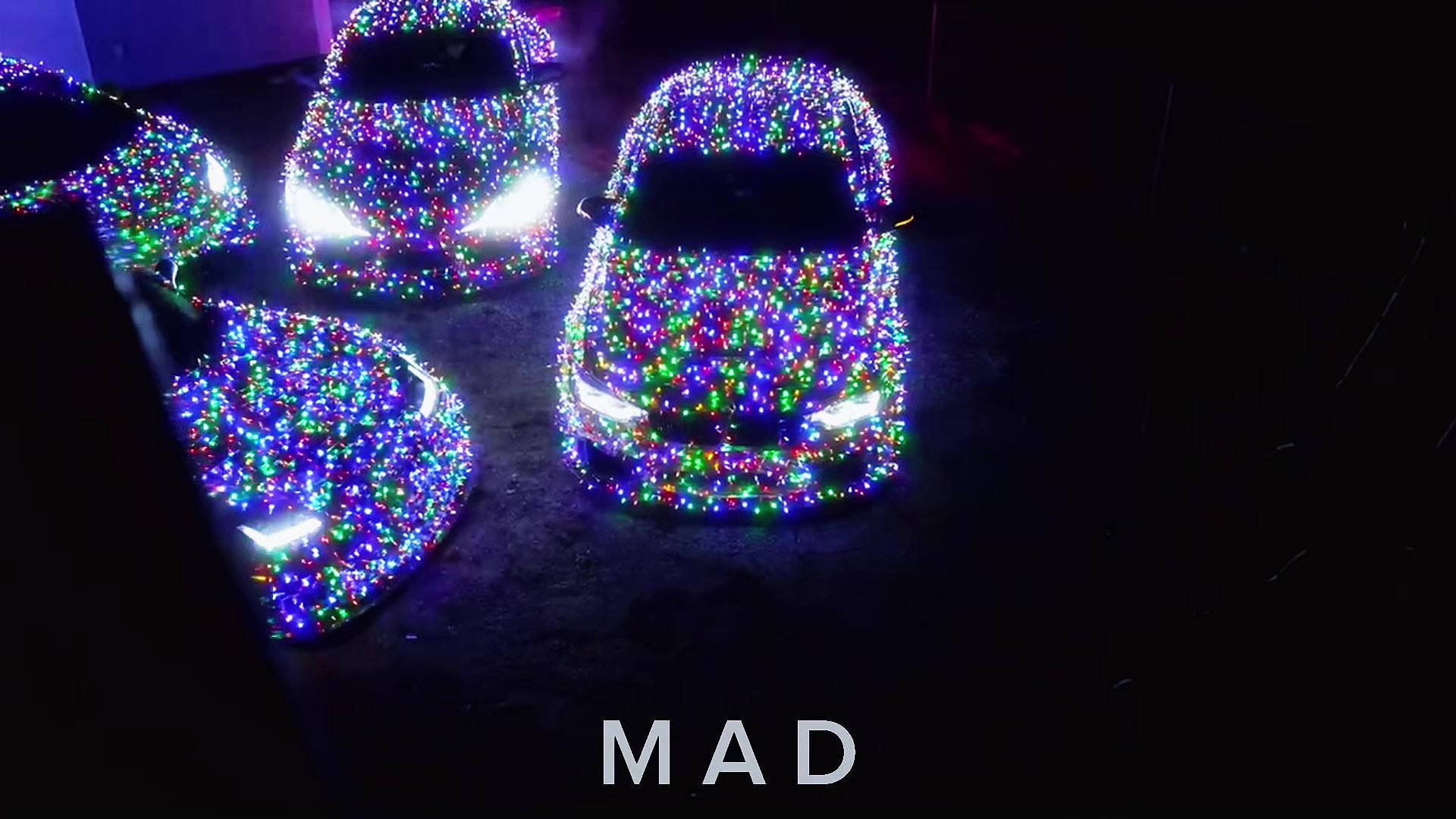 @M A D
