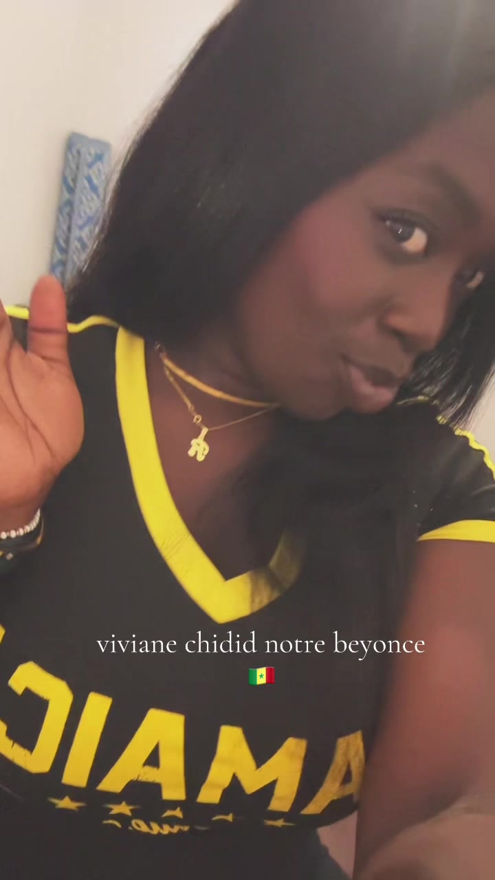 @Adjia Rose 🌺