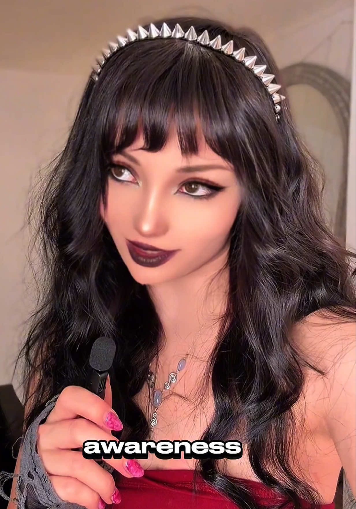 @bellajynx