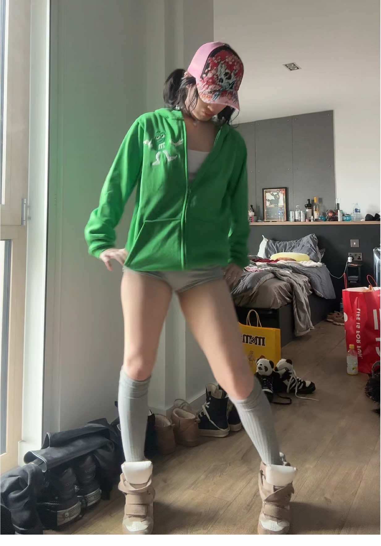 @Vee