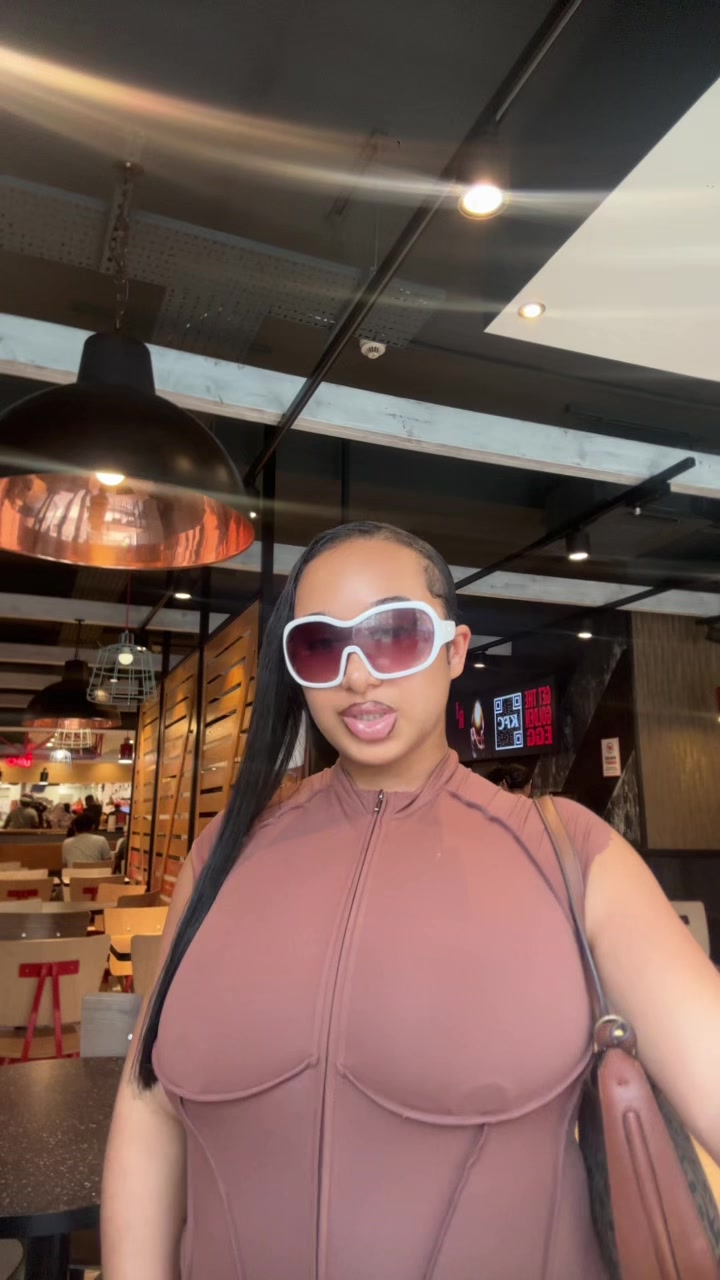 @tionneitaliaa