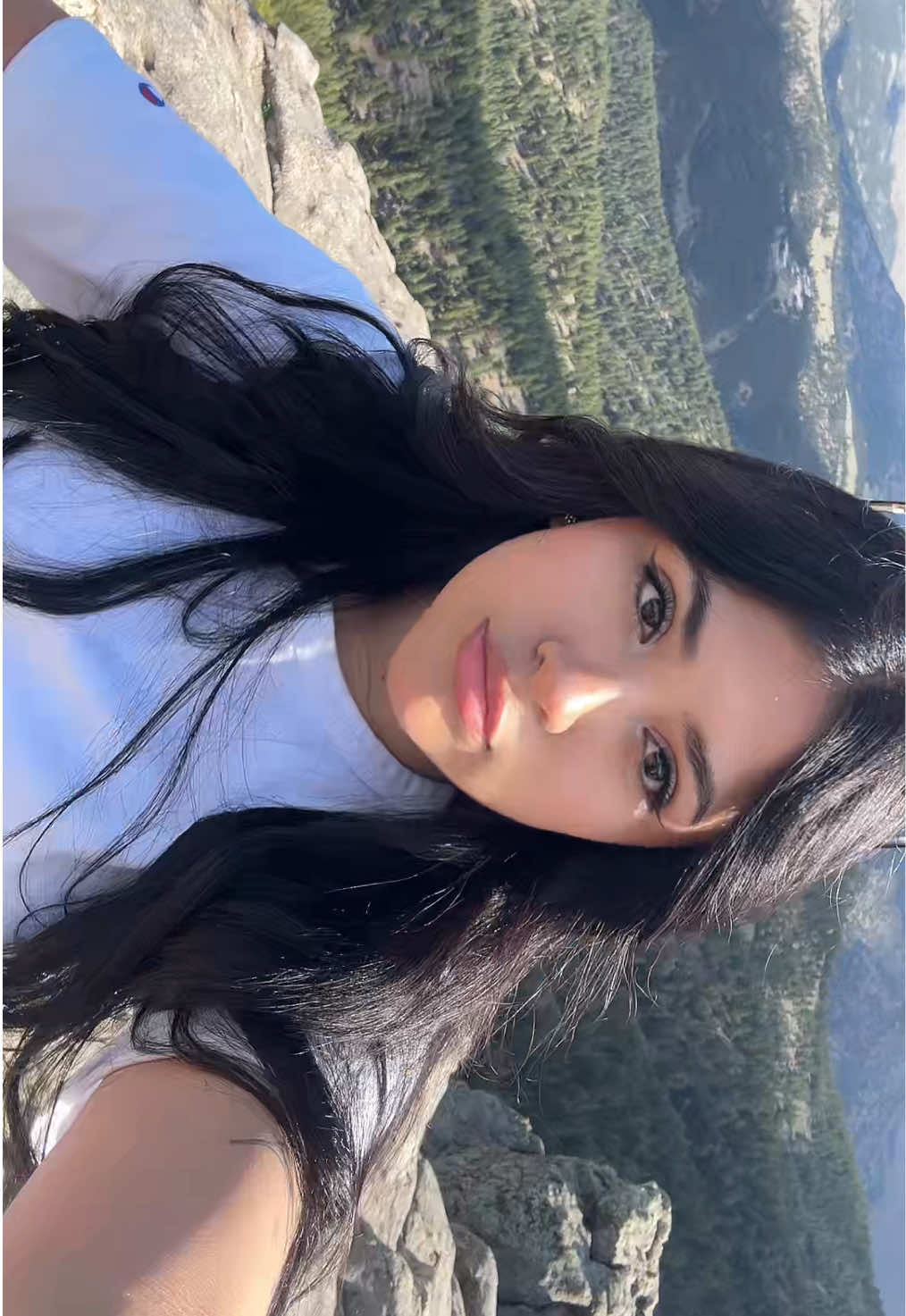@mia mejia