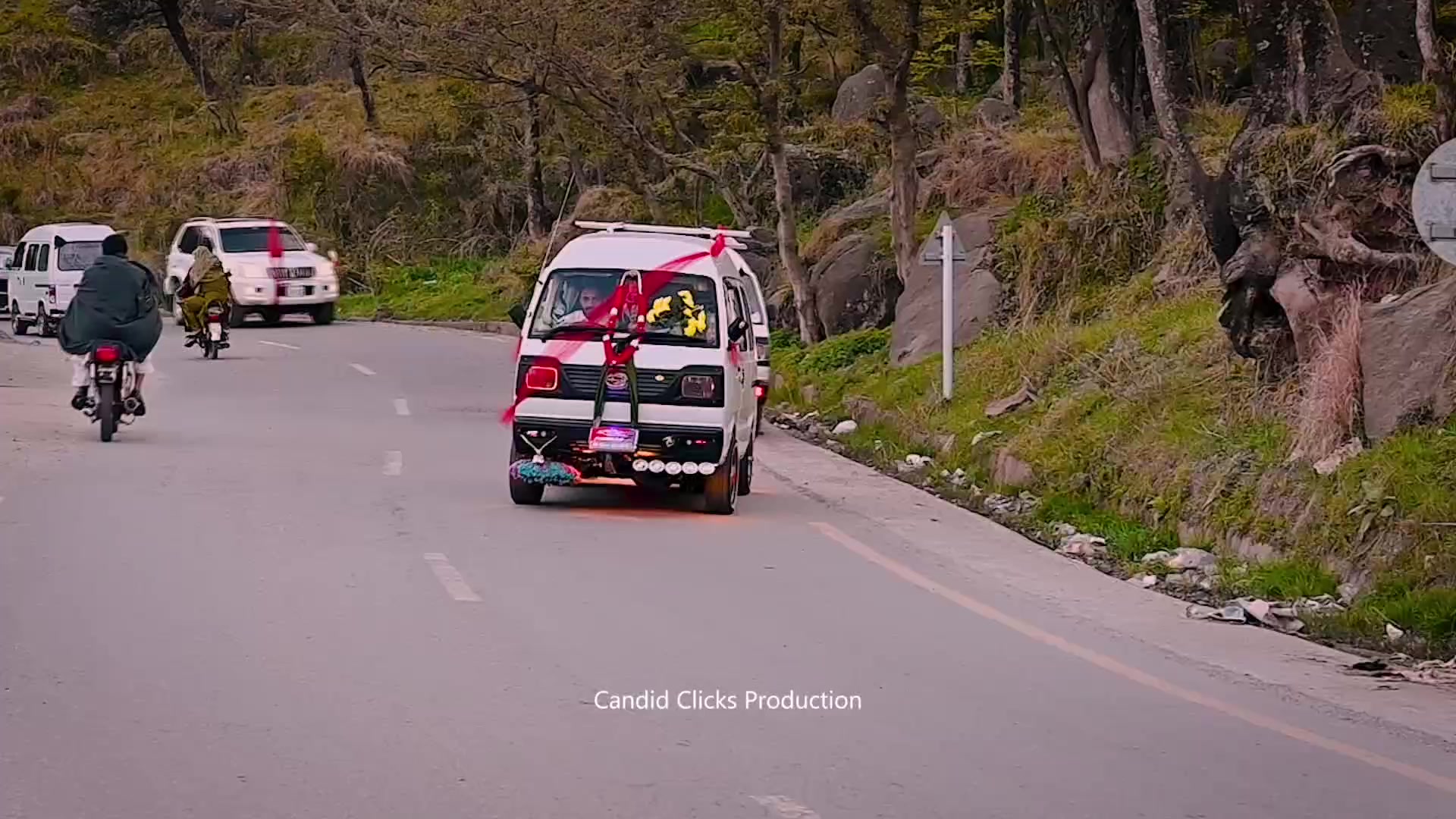 @Candid Clicks Production