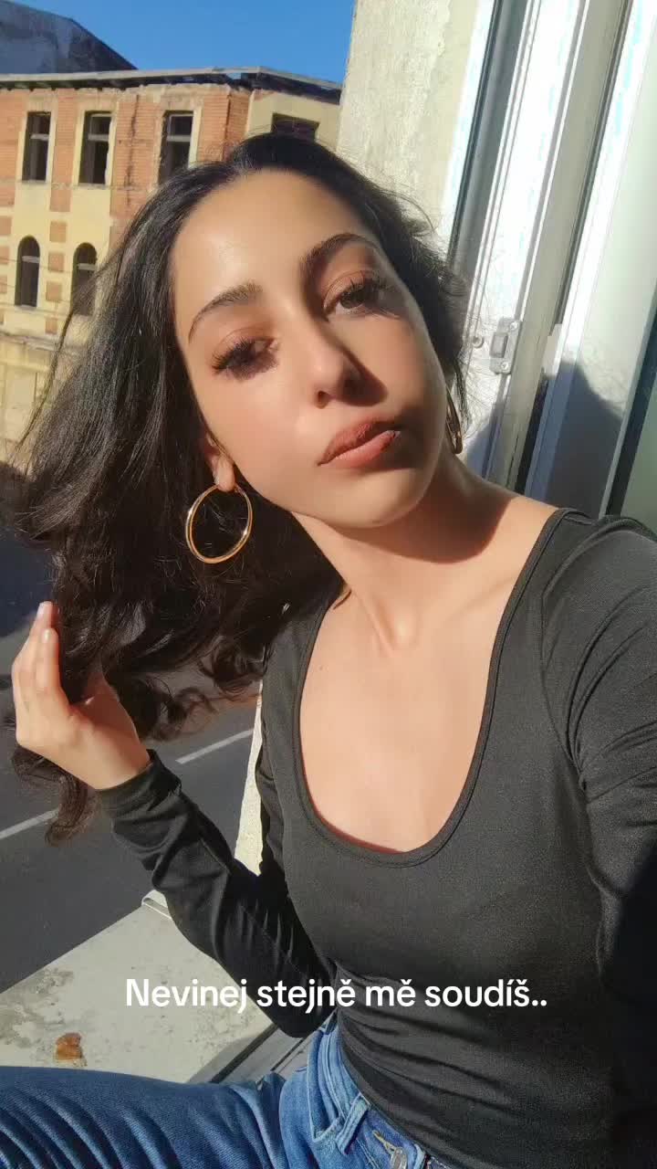 @VeNdy Ol&aacute;hov&aacute;