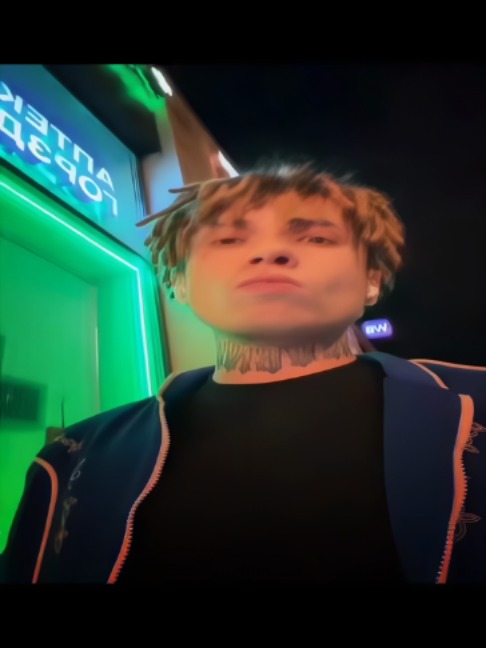 @wᴀᴋᴀ #𝟸𝟶