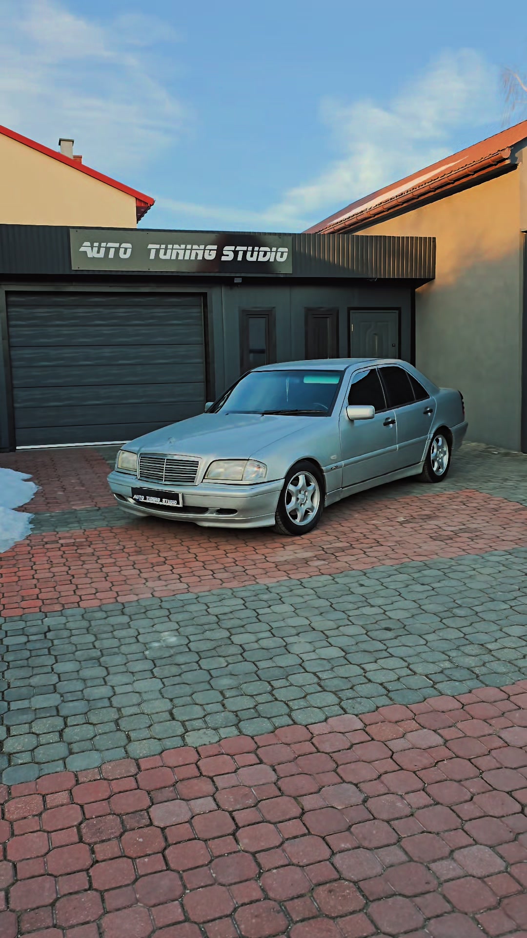 @Auto tuning studio