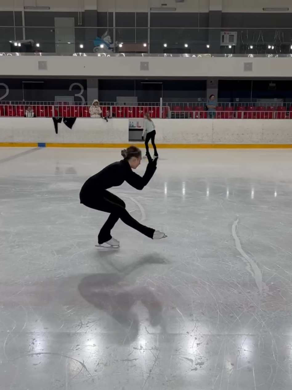 @🧪⛸️