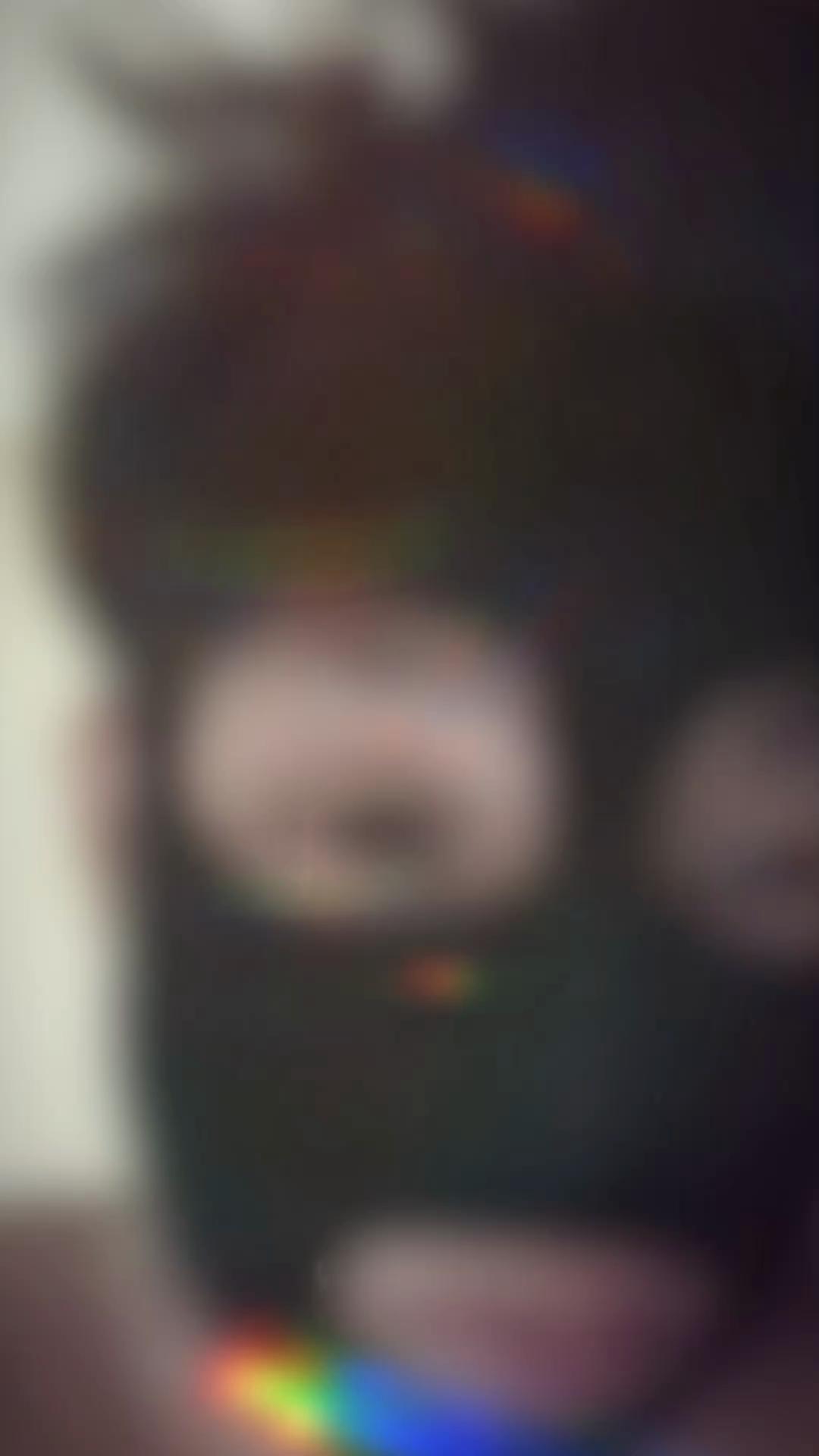 @Tý