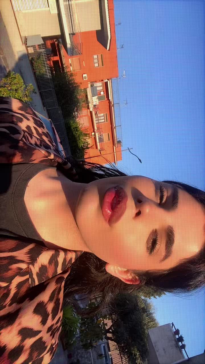 @veronica_queen