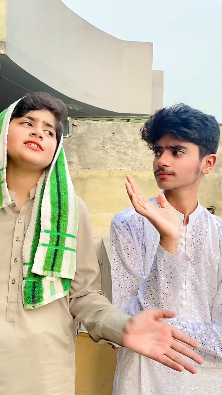 @CHOTY MIAN BADY MIAN