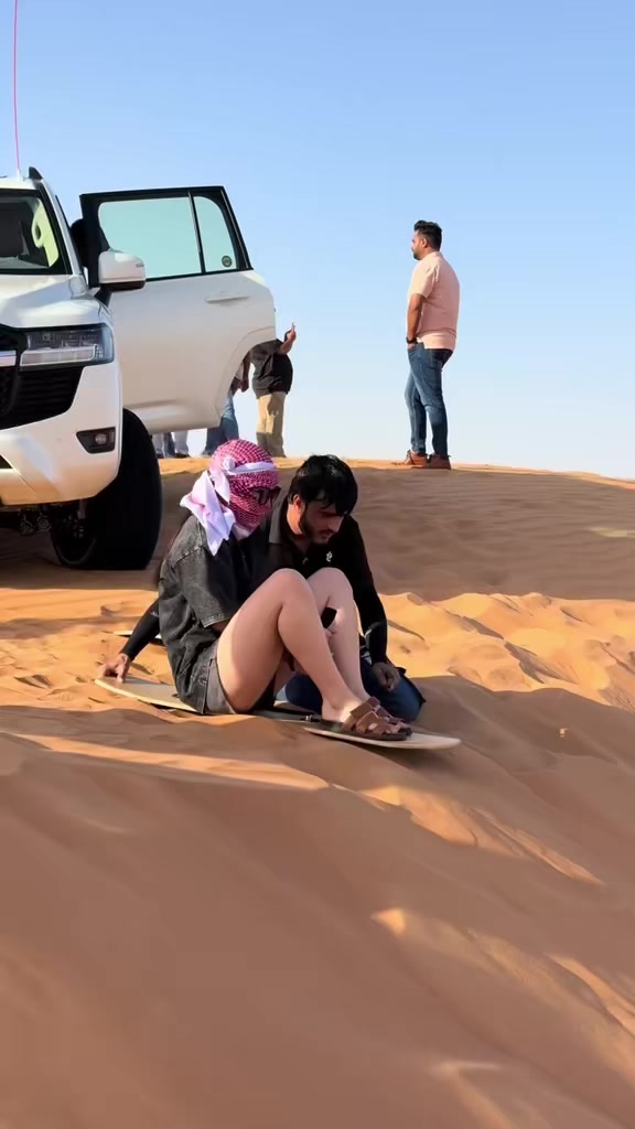 @Golden sand desert safari
