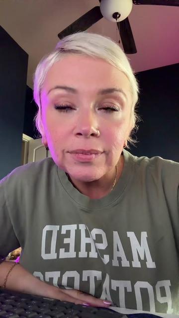 @Ms_Sarah_Sparkles