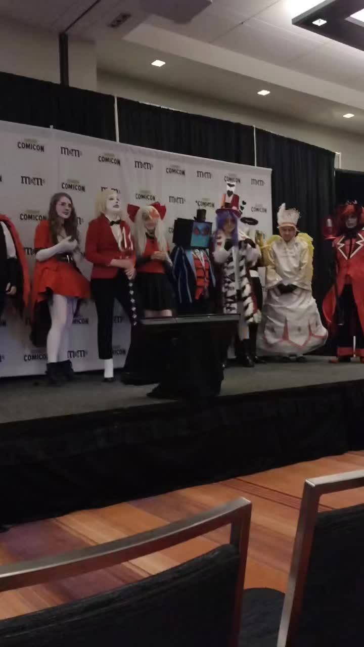 @RandomFandomCreator
