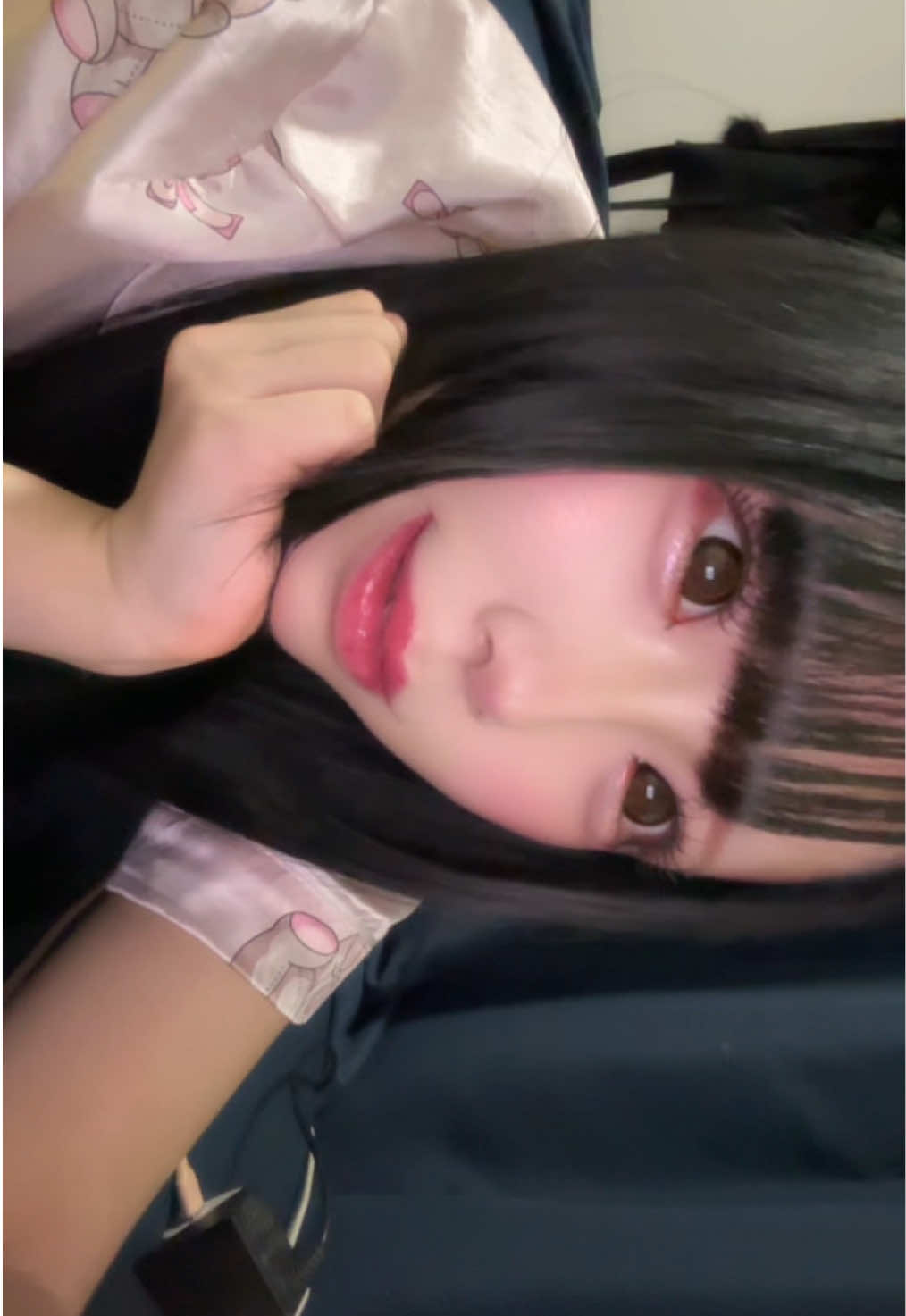 @なな