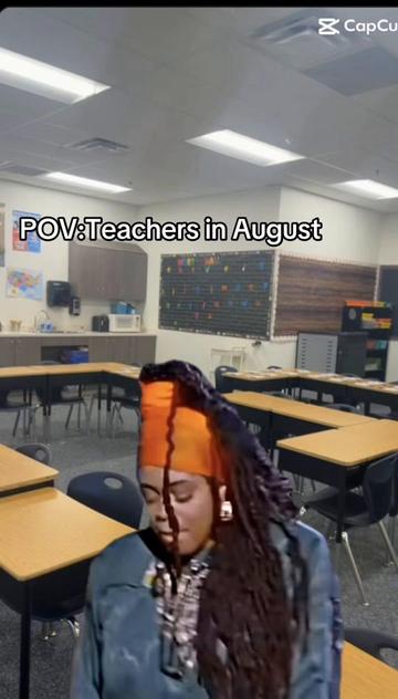 @MsBee