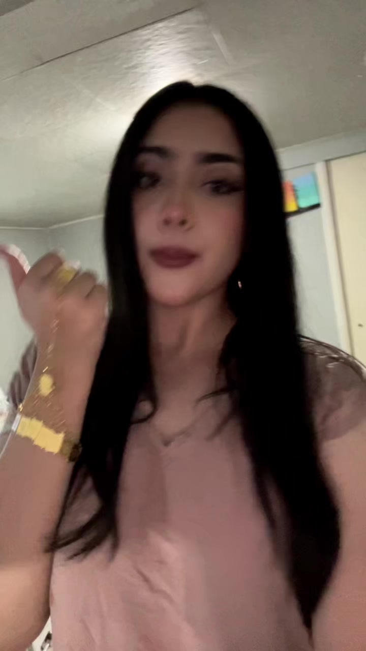 @Helannn