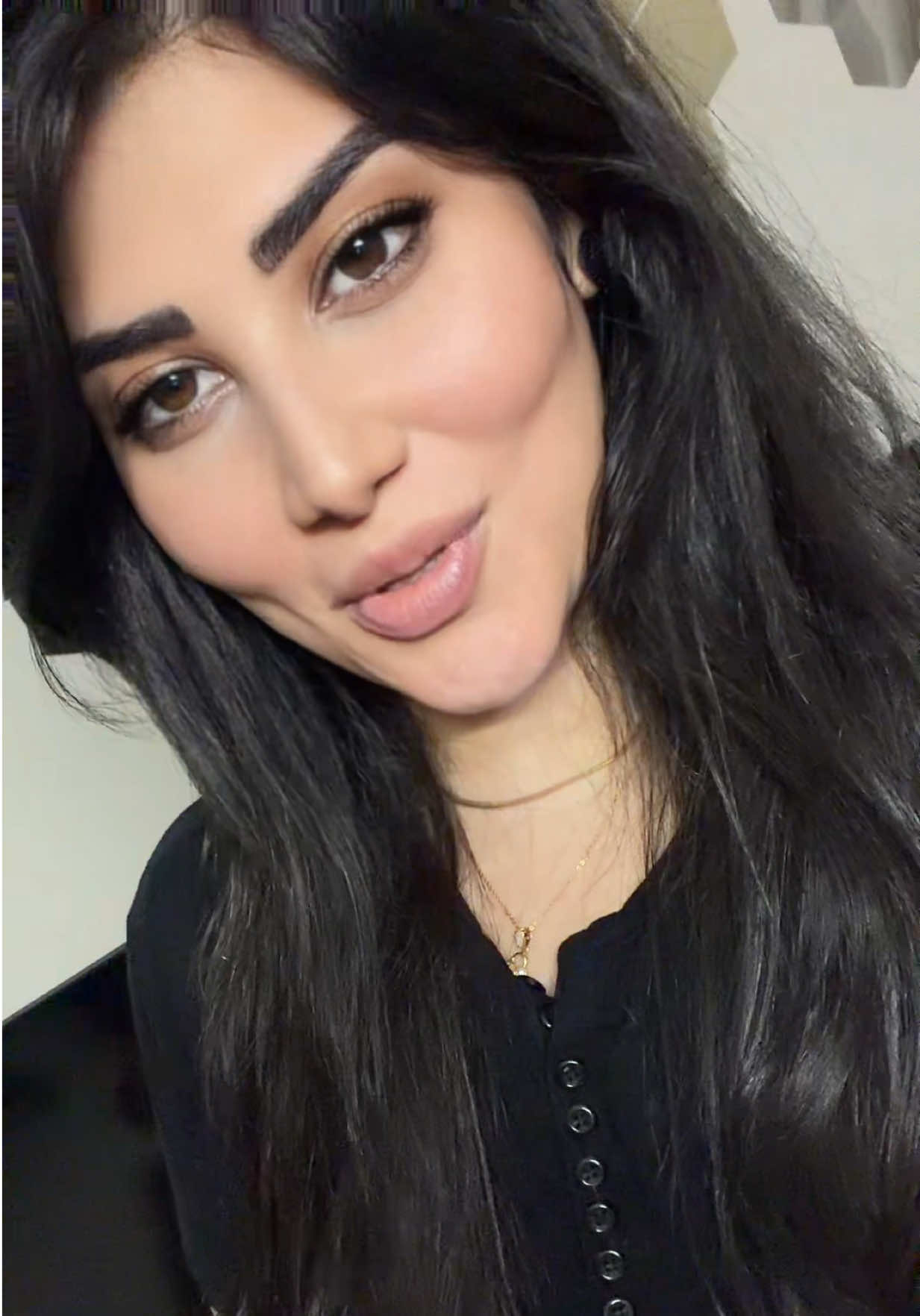 @iRoz💎