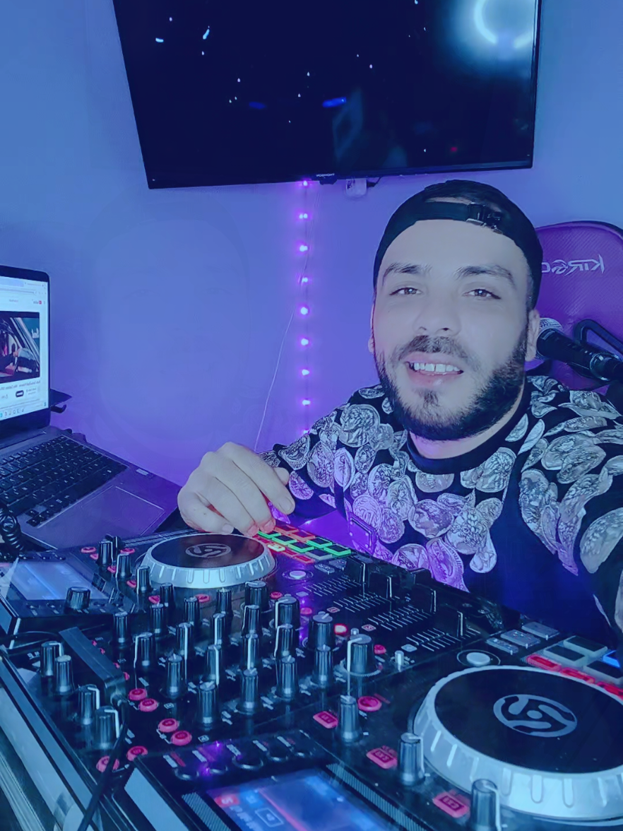 @Dj Monder.