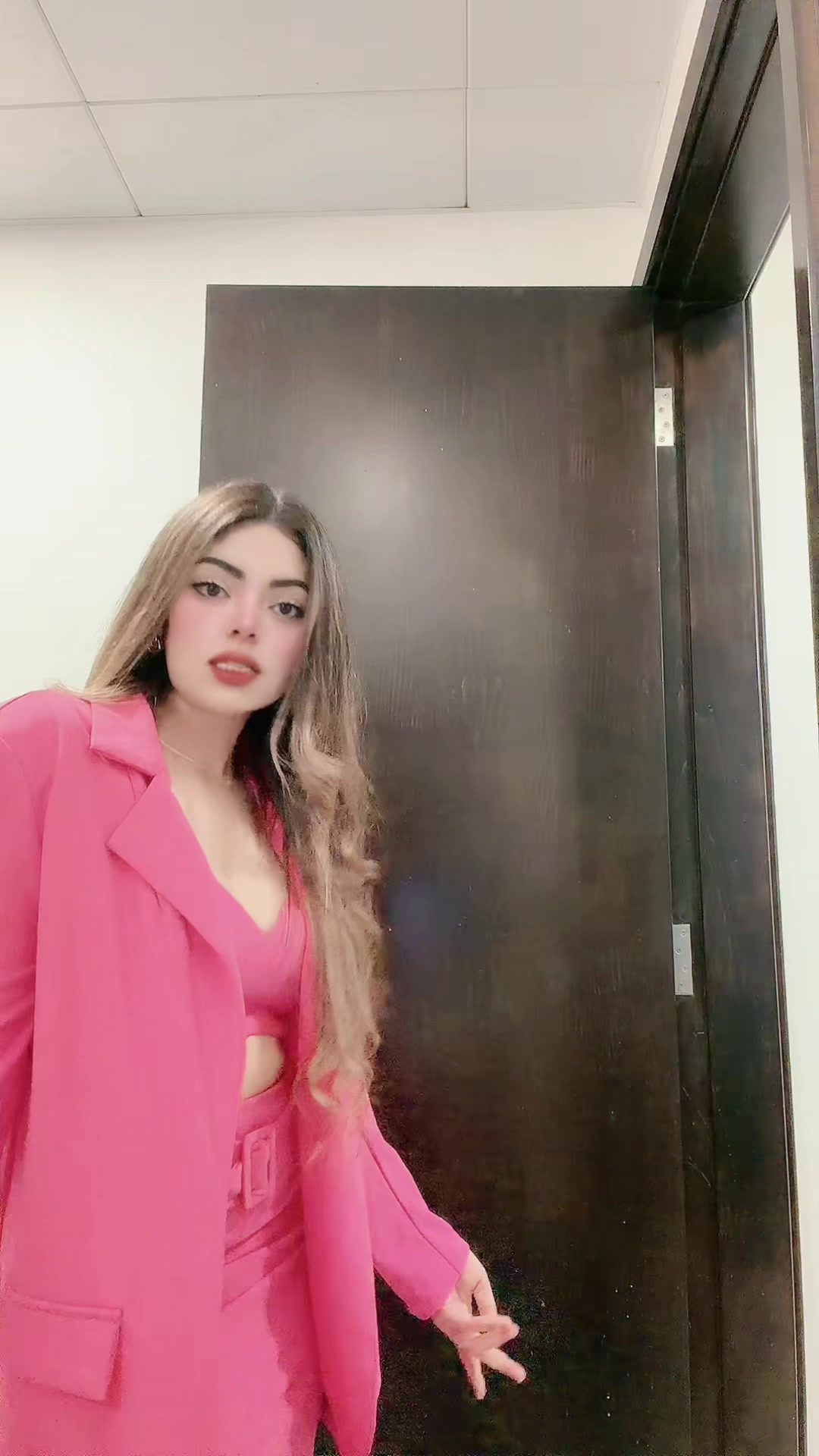 @Dua khan 🇵🇰🇦🇪