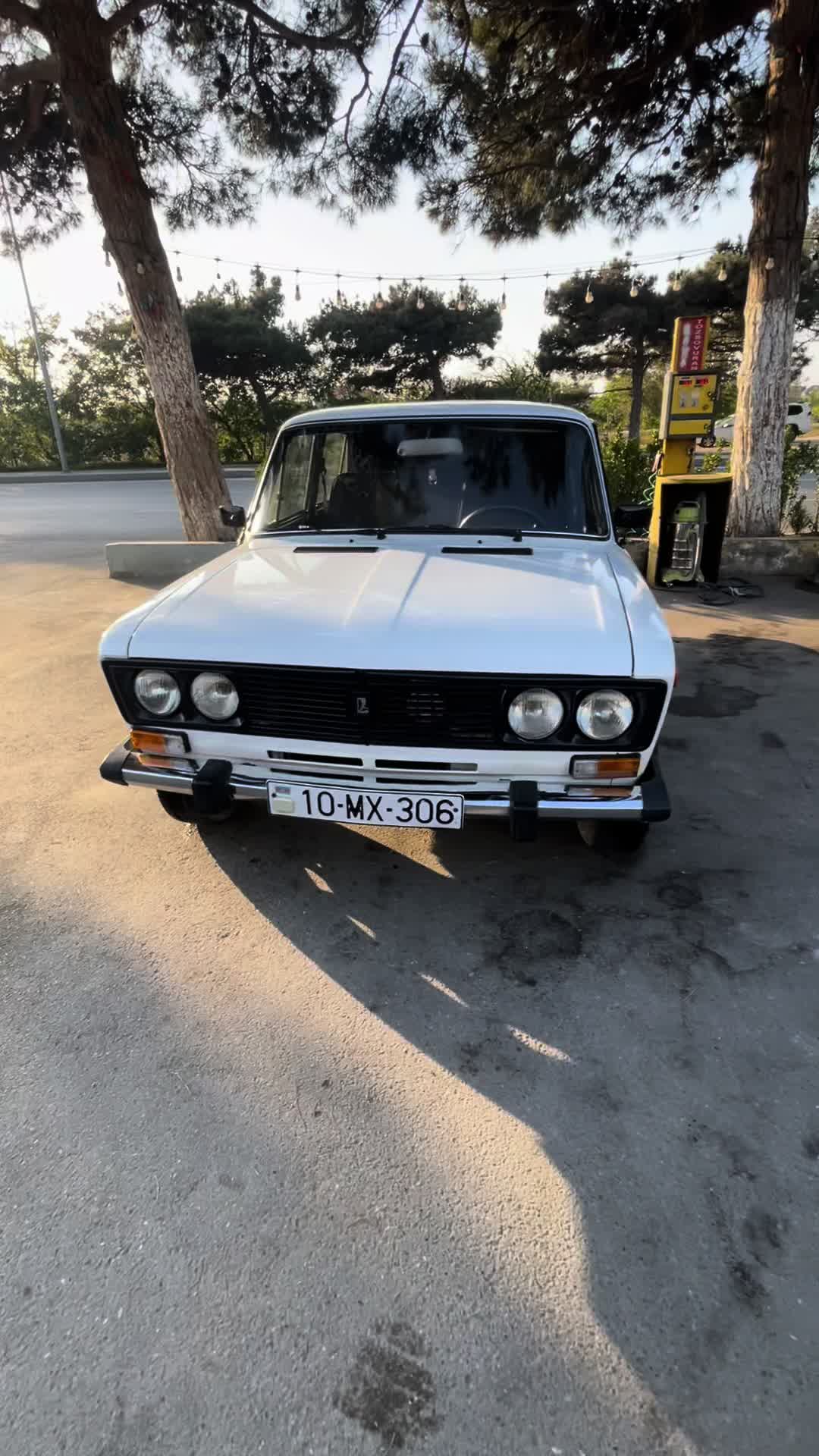 @10mx306