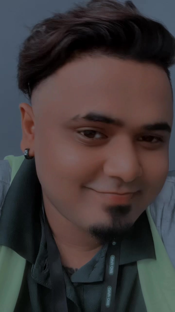 @𝗩𝗲𝗲𝗻&deg;𝟰🤍🪽