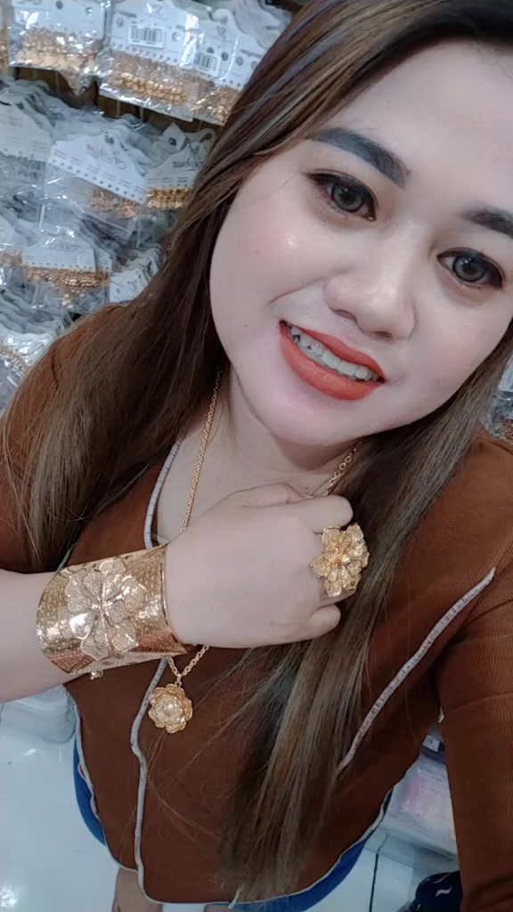 @tiara888