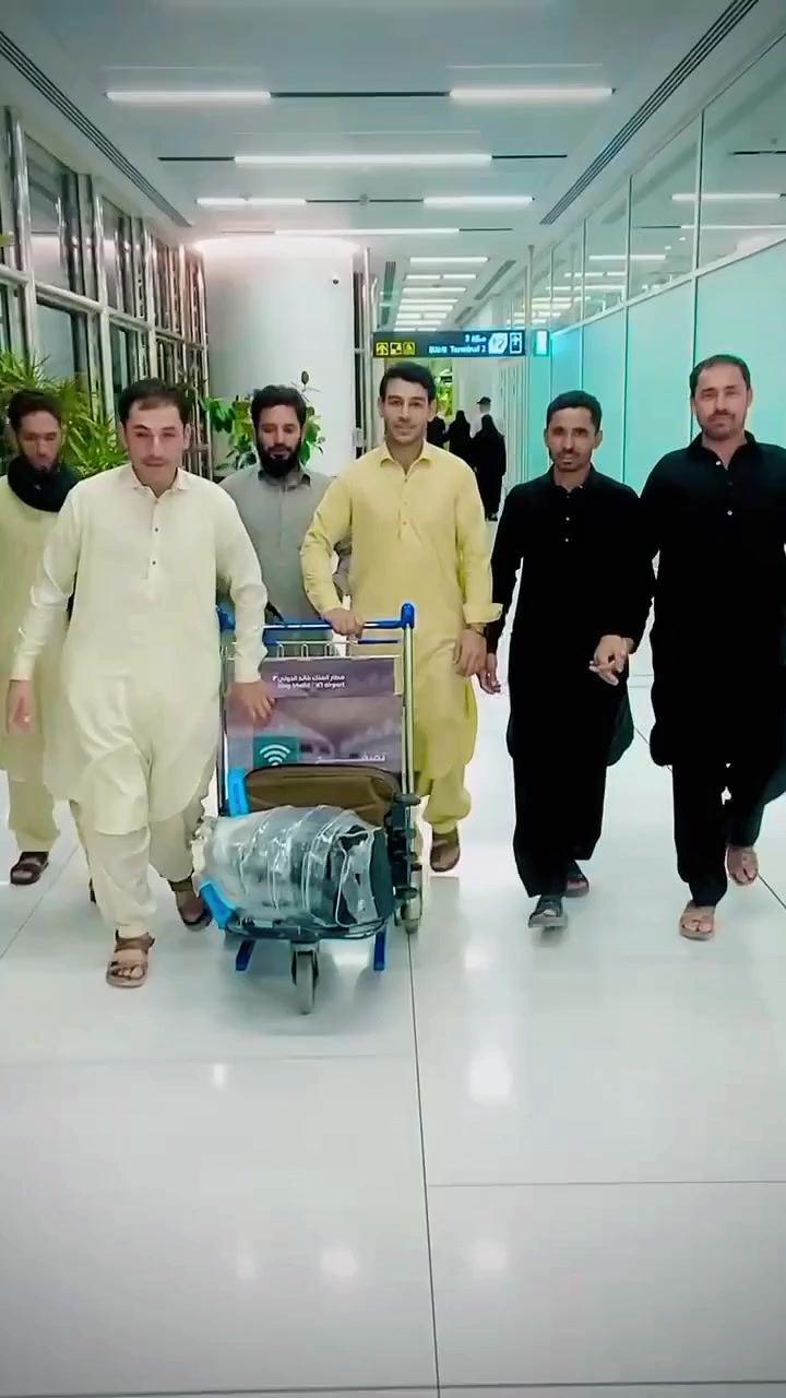 @Azeem kpk 💢