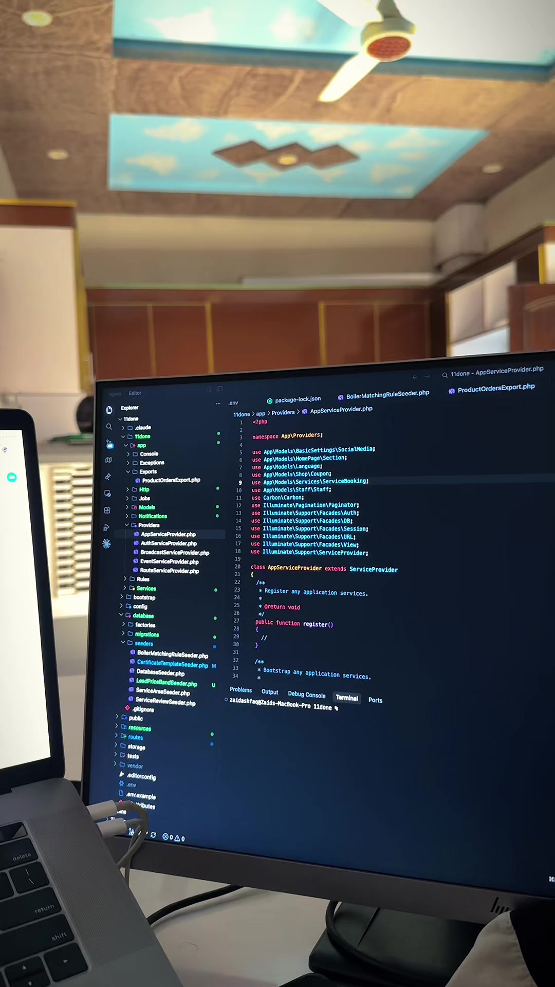 @Zaid Ashfaq | Web & App Dev