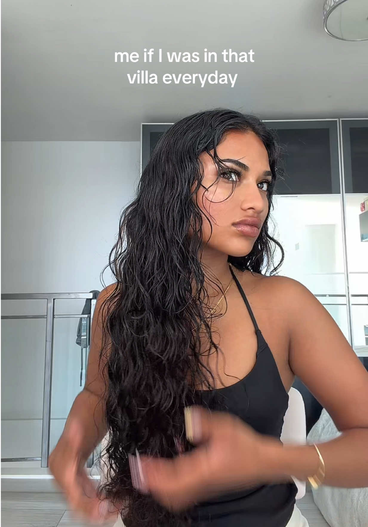 @𝒥