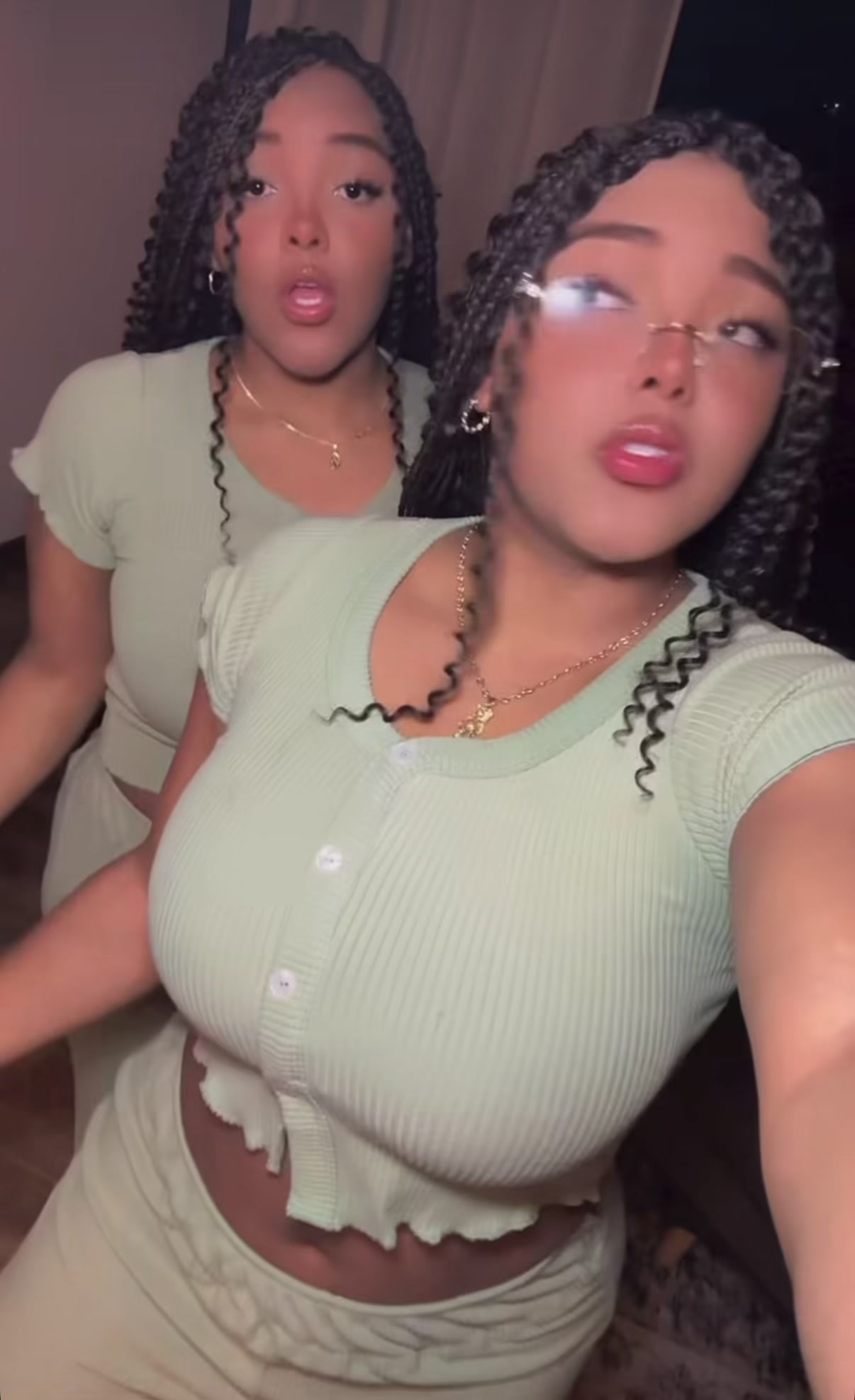 @gemelas.Estrada.oficial