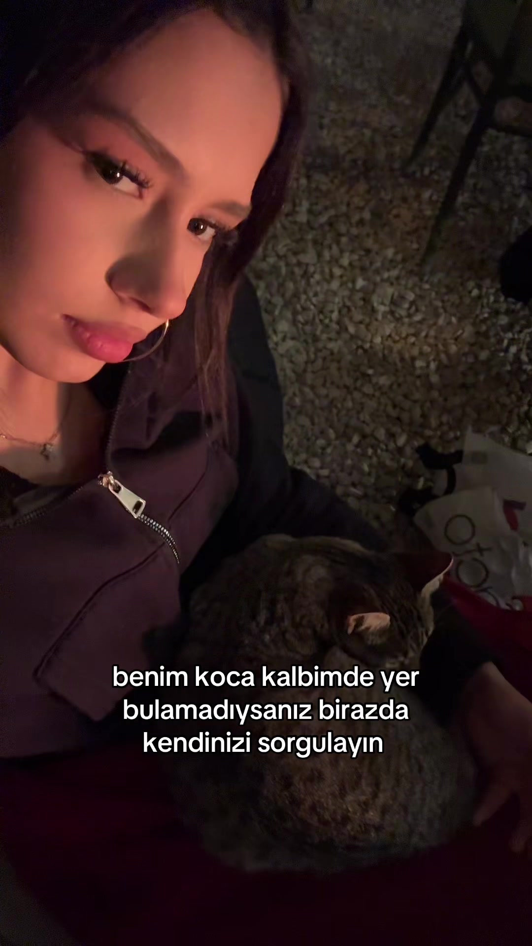 @elosyani