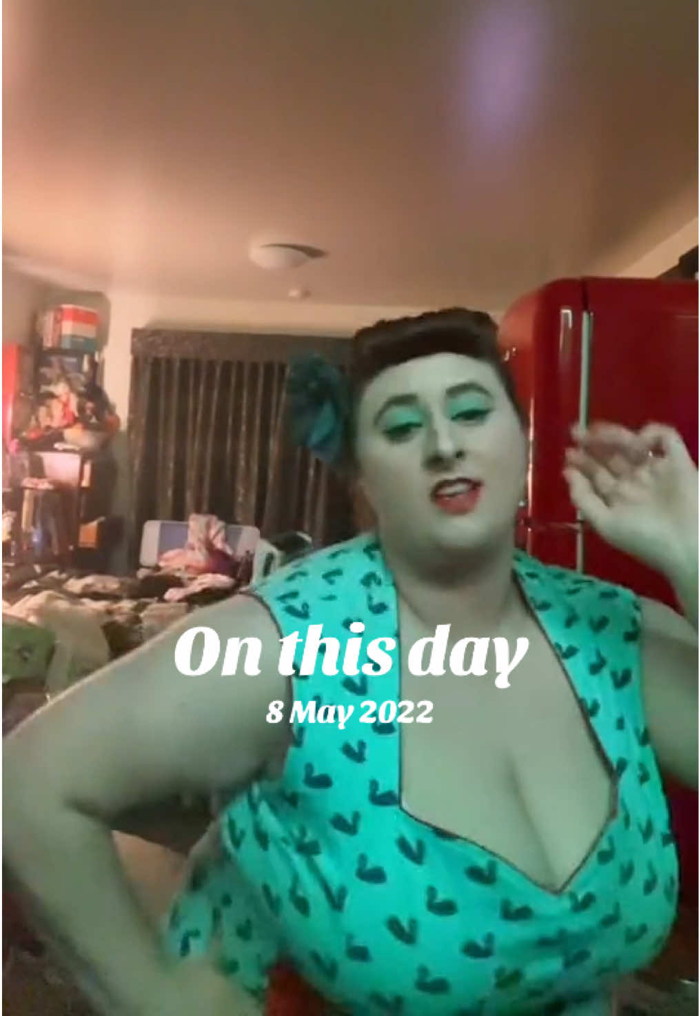 @MissBombshellBettie