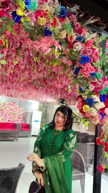 @Farah khan