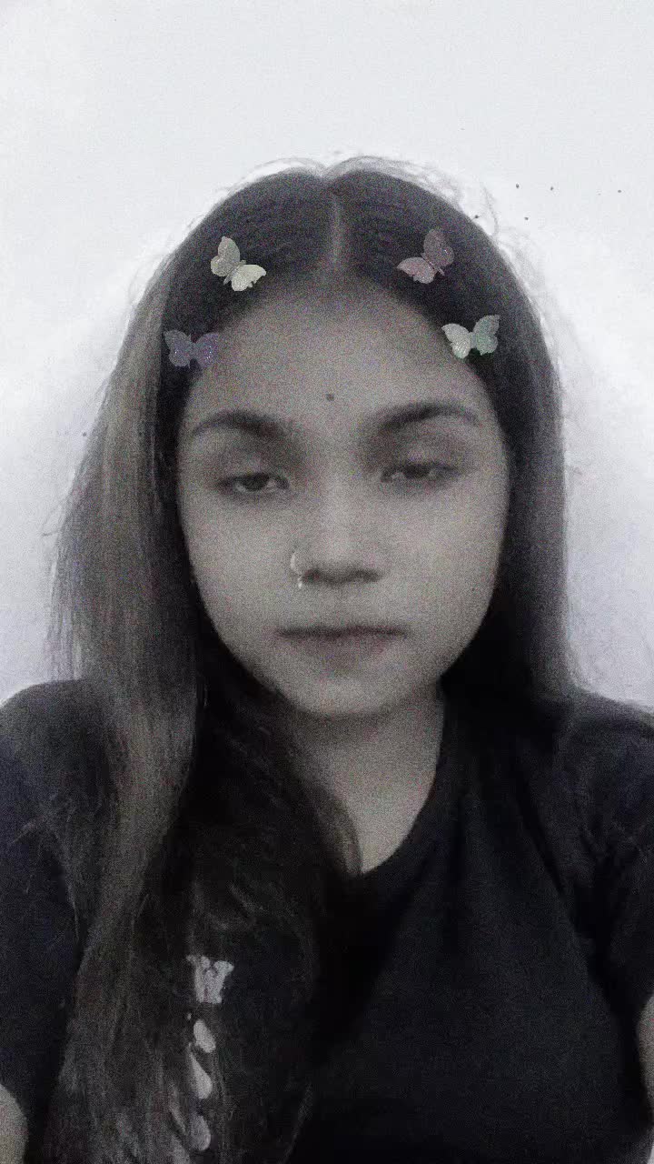 @priyakshara🫠🤍🦋