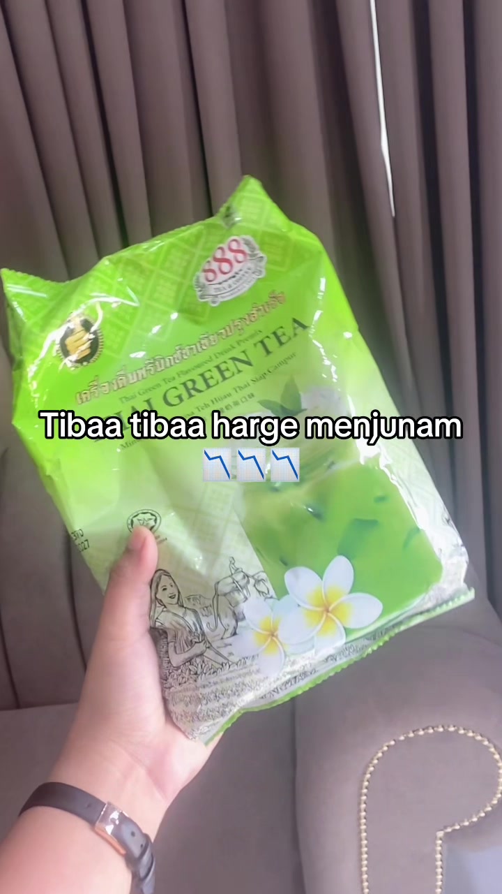 @ella112._