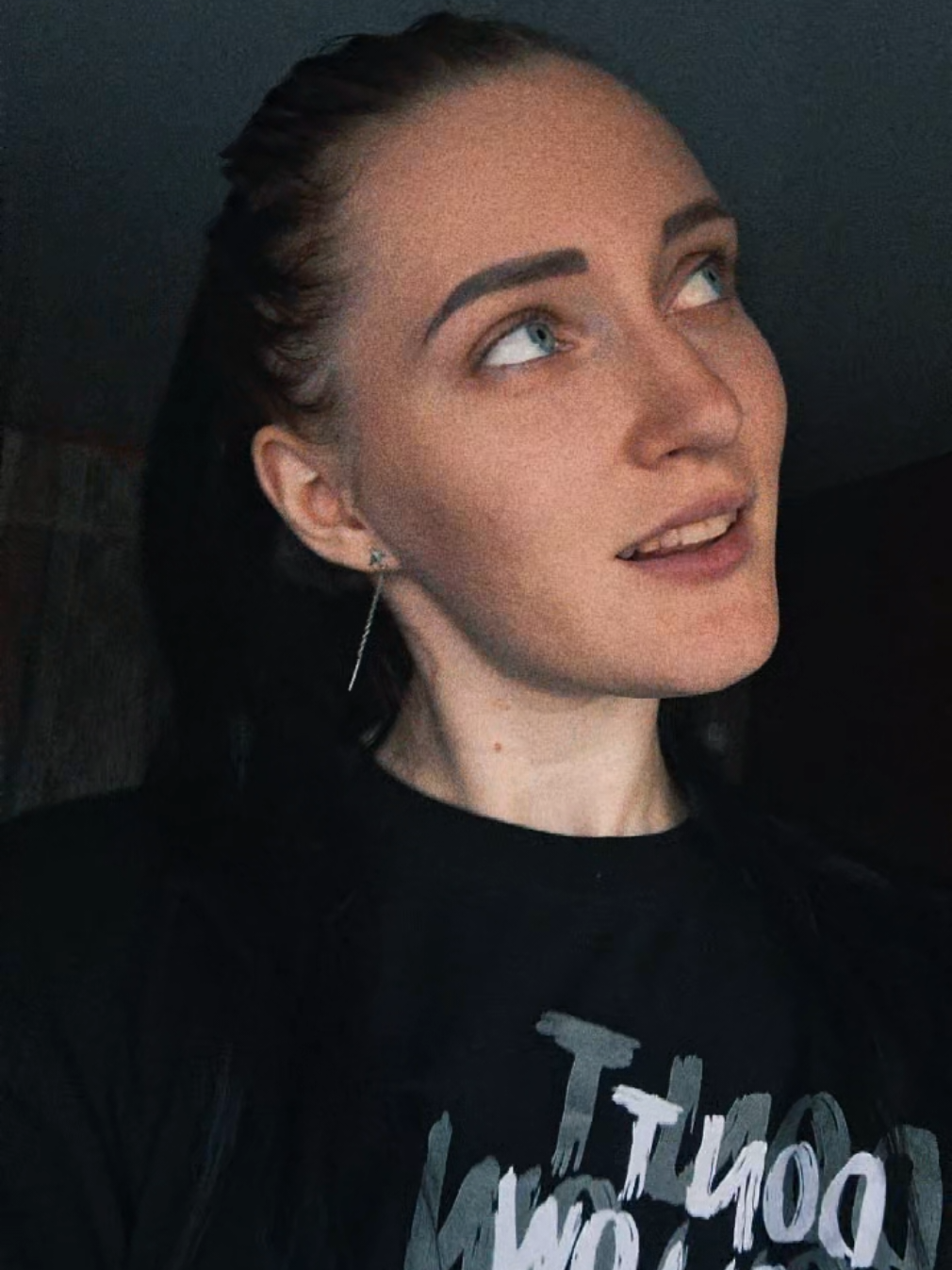 @Саша🖤