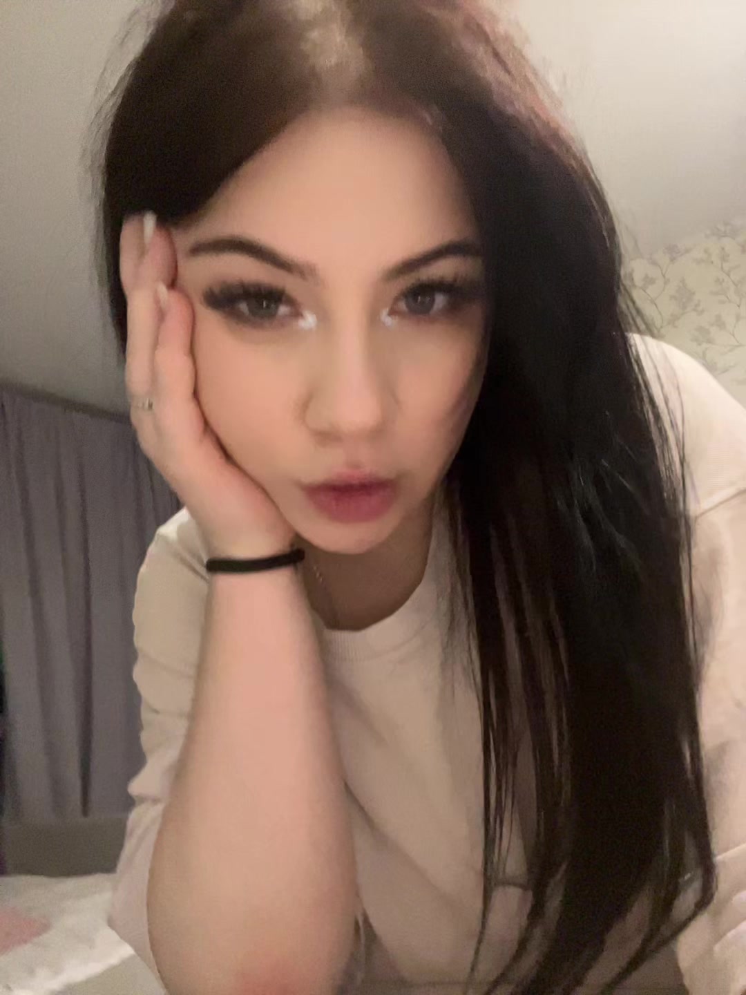 @D_V_E