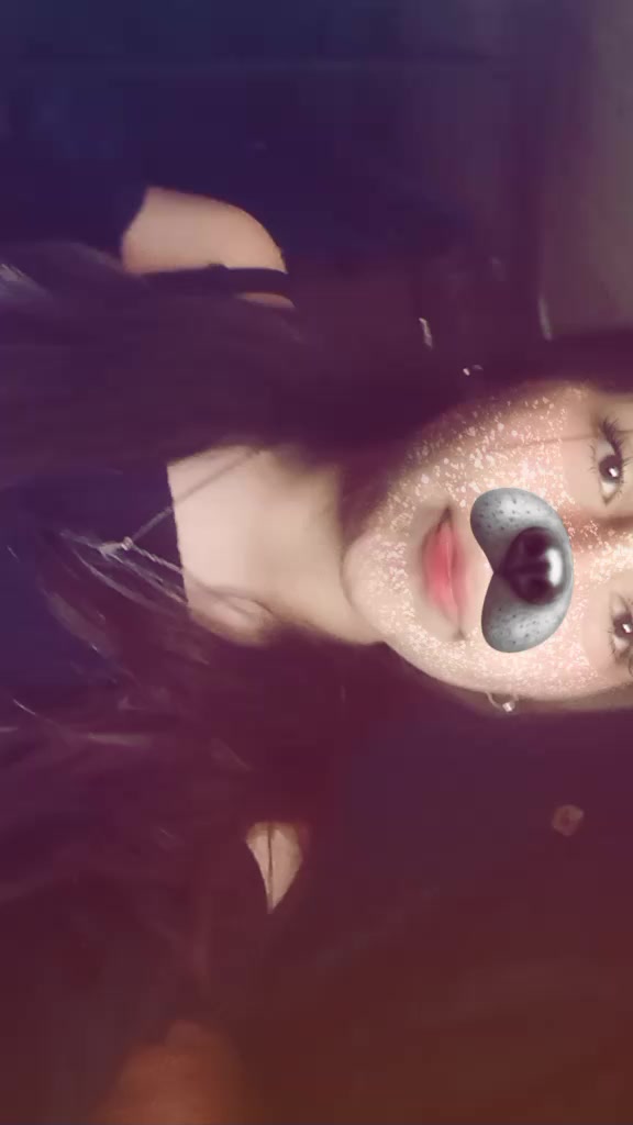@MIRELLA_CHAVEZ