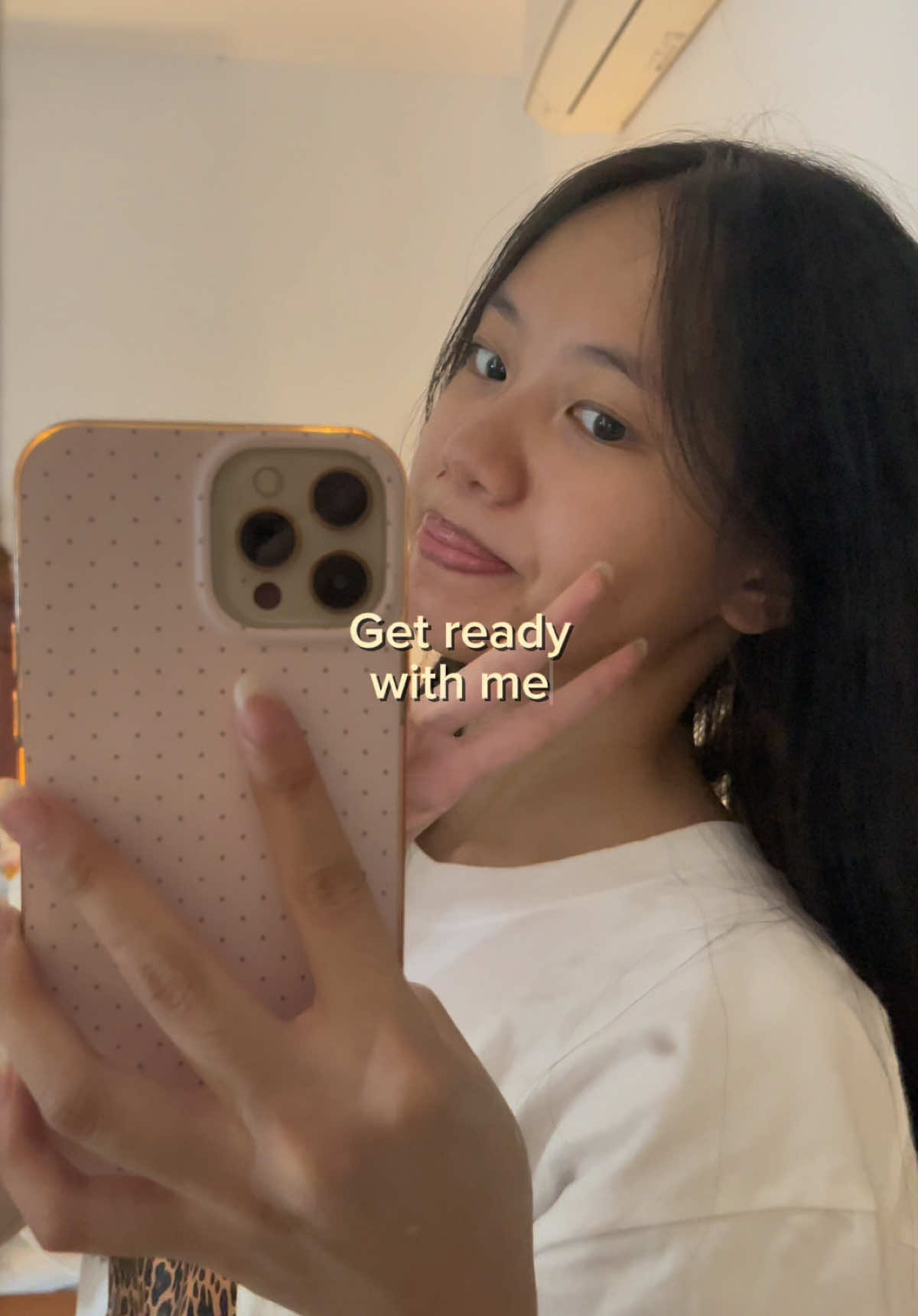 @⋆˚࿔Cheata ជាតា𝜗𝜚˚⋆