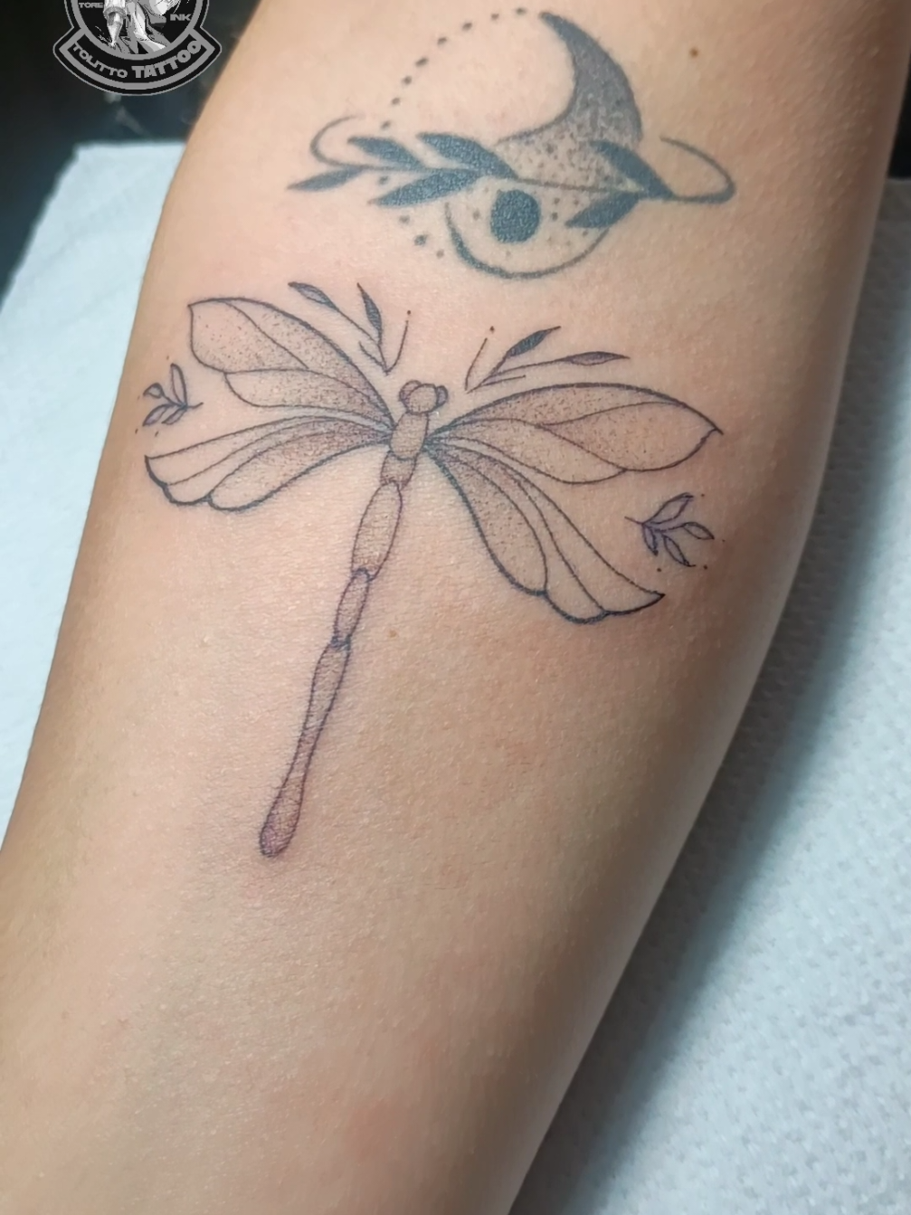@Tolitto Tattoo 🤍🖤🤟🏼