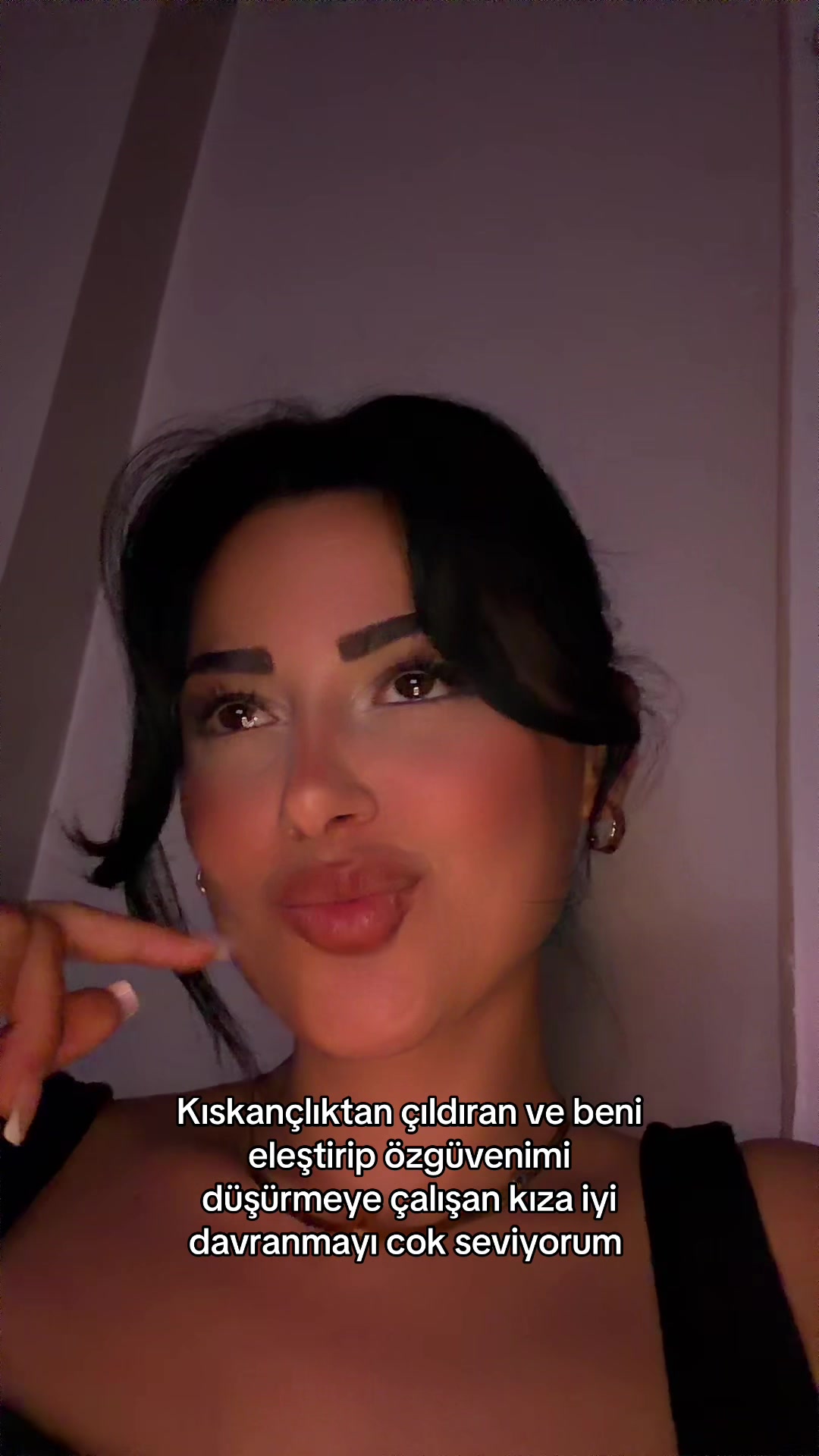 @arzuukalkaan
