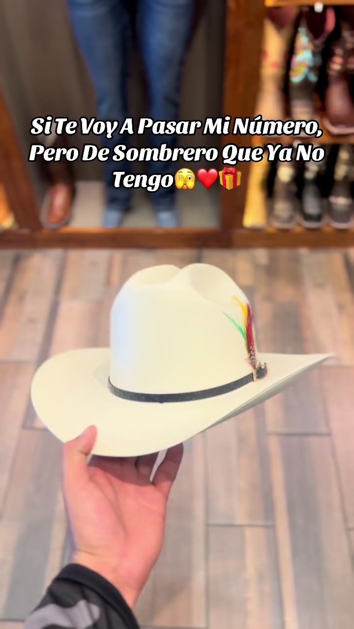 @Sombreriza Martínez🧑🏻