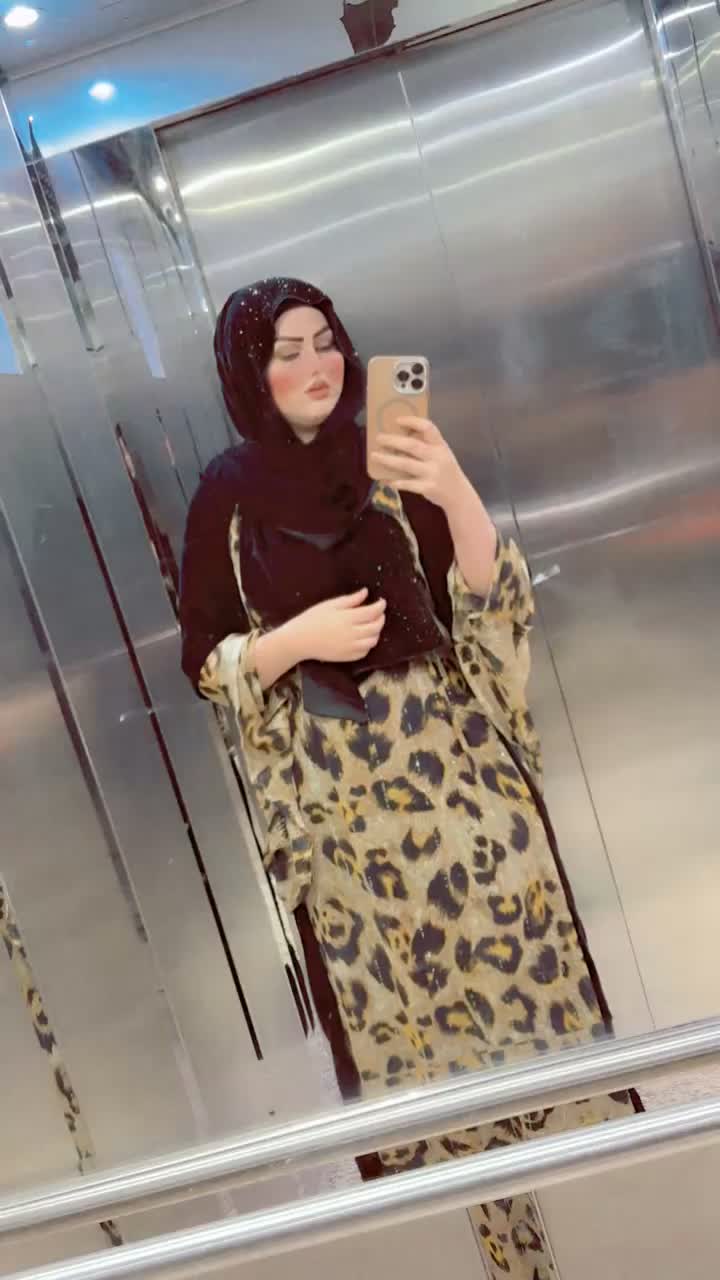 @👑QUEEN^MODEL🥻