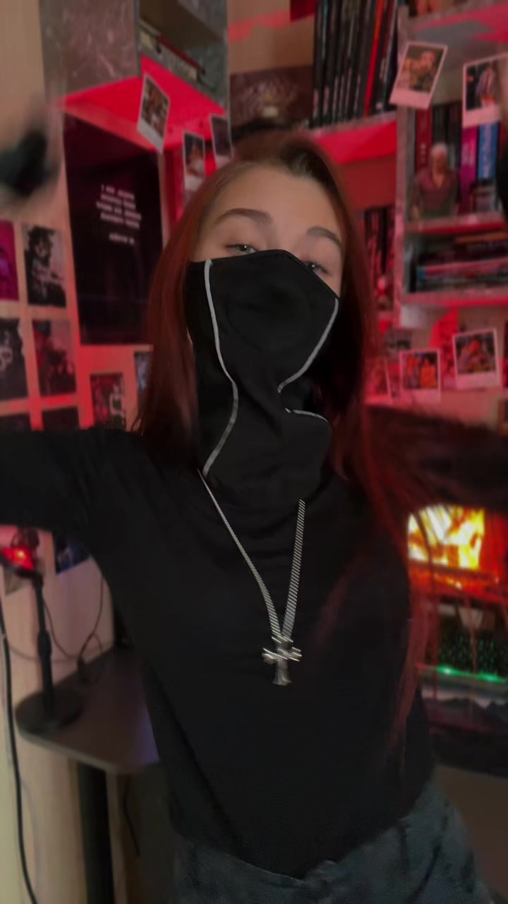 @𝕾𝖊𝖗𝖆𝖋𝖎𝖒𝖆