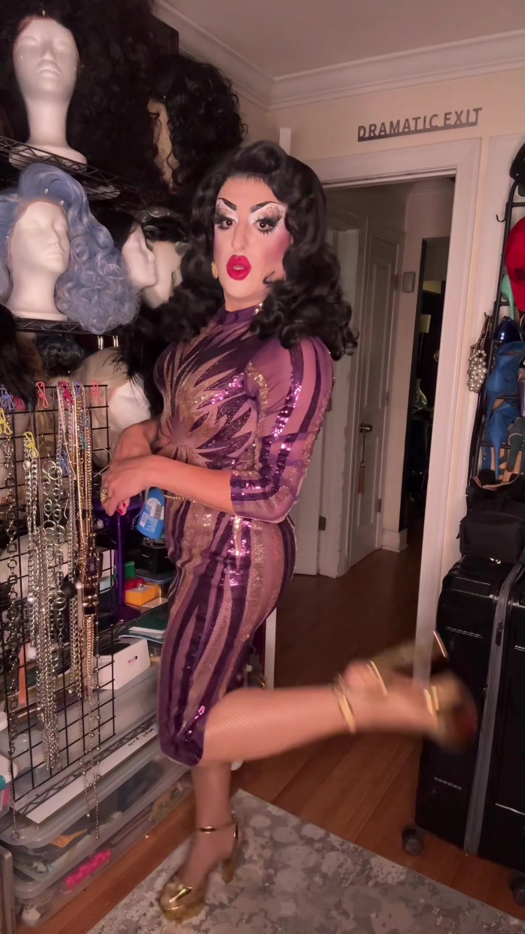 @Miss Evita Loca